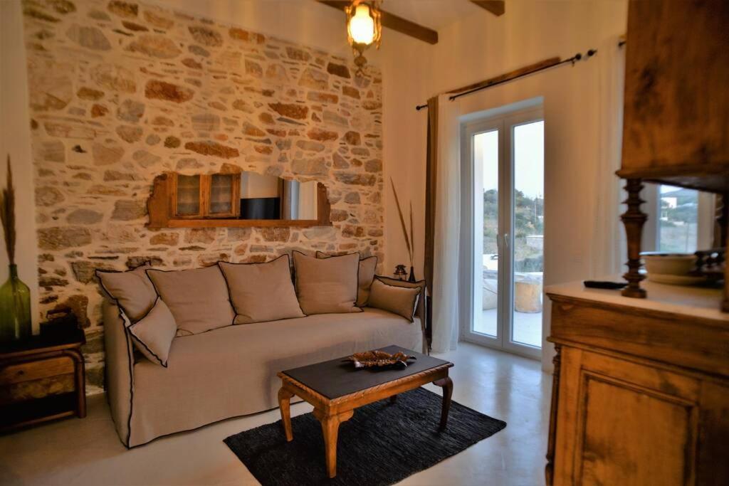 Chrousa George Farmhouse מראה חיצוני תמונה
